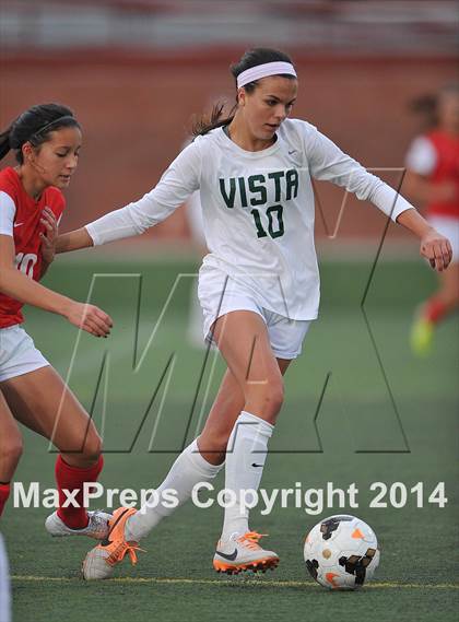 Thumbnail 2 in Mountain Vista vs. Denver East (CHSAA 5A 1st Round) photogallery.