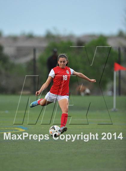 Thumbnail 3 in Mountain Vista vs. Denver East (CHSAA 5A 1st Round) photogallery.