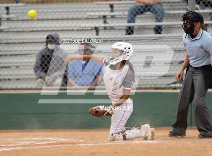 Thumbnail 1 in Lee vs Johnson photogallery.
