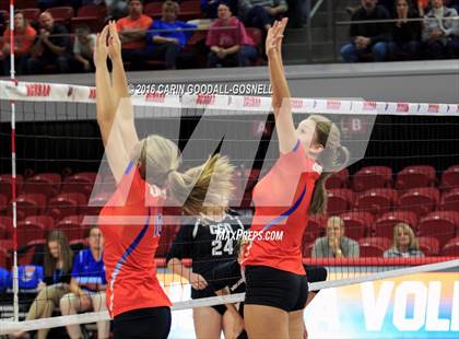 Thumbnail 3 in Louisburg vs. Community School of Davidson (NCHSAA 1A Final) photogallery.