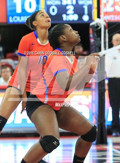 Thumbnail 1 in Louisburg vs. Community School of Davidson (NCHSAA 1A Final) photogallery.