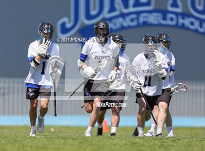 Thumbnail 3 in Boise vs Coeur d'Alene photogallery.