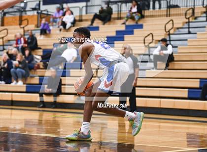 Thumbnail 2 in River Ridge vs. Veterans (Lemon Street Classic) photogallery.