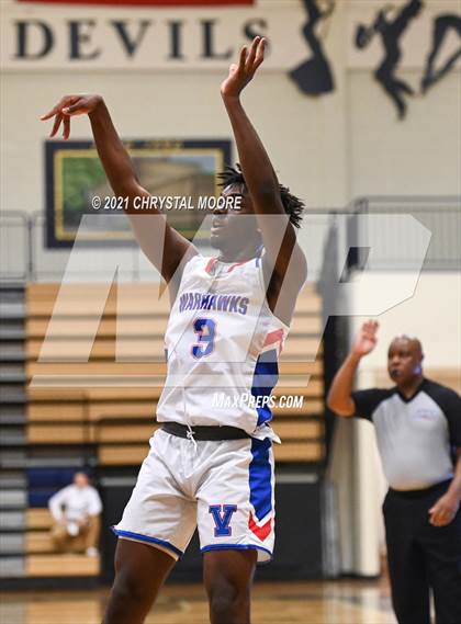 Thumbnail 1 in River Ridge vs. Veterans (Lemon Street Classic) photogallery.