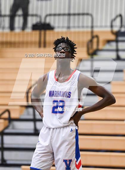 Thumbnail 1 in River Ridge vs. Veterans (Lemon Street Classic) photogallery.