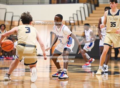 Thumbnail 3 in River Ridge vs. Veterans (Lemon Street Classic) photogallery.