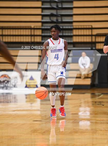 Thumbnail 1 in River Ridge vs. Veterans (Lemon Street Classic) photogallery.