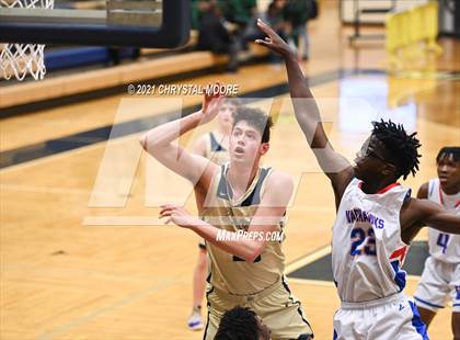 Thumbnail 3 in River Ridge vs. Veterans (Lemon Street Classic) photogallery.