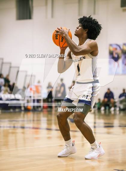 Thumbnail 3 in Aurora Central vs Mullen (Mullen Varsity Tournament) photogallery.