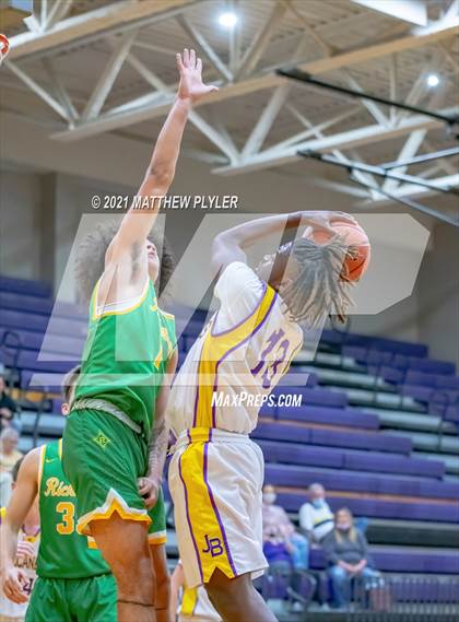 Thumbnail 3 in Richmond @ Jack Britt photogallery.