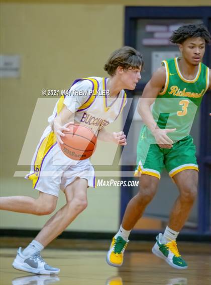 Thumbnail 3 in Richmond @ Jack Britt photogallery.