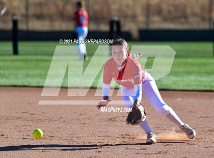 Thumbnail 1 in Chatfield vs. Grand Junction Central  (CHSAA 5A State - 1st Round) photogallery.