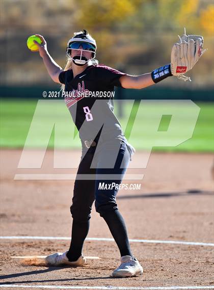 Thumbnail 1 in Chatfield vs. Grand Junction Central  (CHSAA 5A State - 1st Round) photogallery.