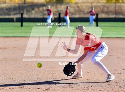 Thumbnail 3 in Chatfield vs. Grand Junction Central  (CHSAA 5A State - 1st Round) photogallery.