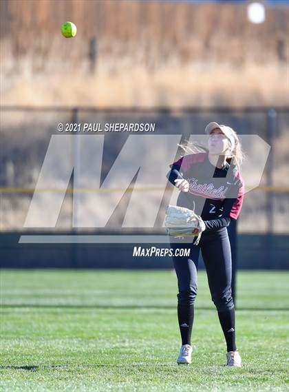Thumbnail 3 in Chatfield vs. Grand Junction Central  (CHSAA 5A State - 1st Round) photogallery.