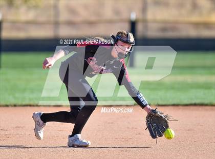Thumbnail 1 in Chatfield vs. Grand Junction Central  (CHSAA 5A State - 1st Round) photogallery.