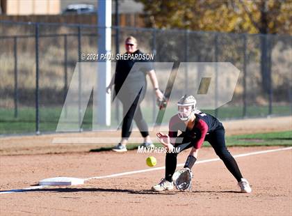 Thumbnail 1 in Chatfield vs. Grand Junction Central  (CHSAA 5A State - 1st Round) photogallery.