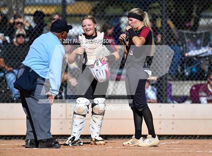 Thumbnail 1 in Chatfield vs. Grand Junction Central  (CHSAA 5A State - 1st Round) photogallery.