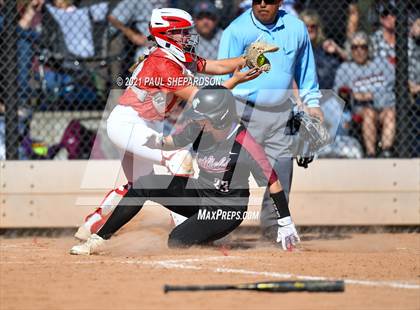 Thumbnail 3 in Chatfield vs. Grand Junction Central  (CHSAA 5A State - 1st Round) photogallery.
