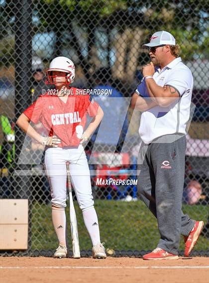 Thumbnail 2 in Chatfield vs. Grand Junction Central  (CHSAA 5A State - 1st Round) photogallery.