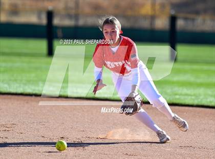 Thumbnail 1 in Chatfield vs. Grand Junction Central  (CHSAA 5A State - 1st Round) photogallery.