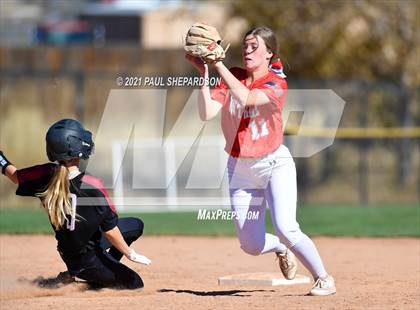 Thumbnail 2 in Chatfield vs. Grand Junction Central  (CHSAA 5A State - 1st Round) photogallery.