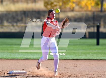 Thumbnail 2 in Chatfield vs. Grand Junction Central  (CHSAA 5A State - 1st Round) photogallery.