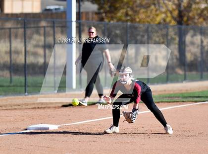 Thumbnail 3 in Chatfield vs. Grand Junction Central  (CHSAA 5A State - 1st Round) photogallery.