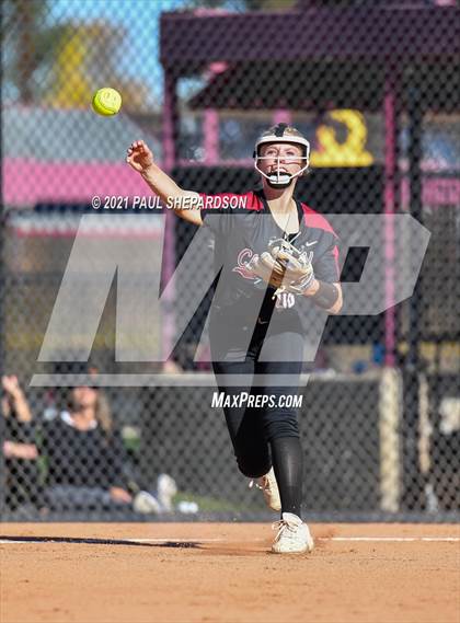 Thumbnail 1 in Chatfield vs. Grand Junction Central  (CHSAA 5A State - 1st Round) photogallery.