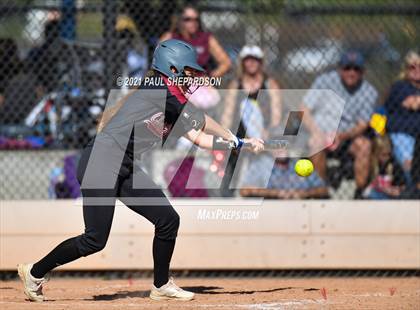 Thumbnail 2 in Chatfield vs. Grand Junction Central  (CHSAA 5A State - 1st Round) photogallery.
