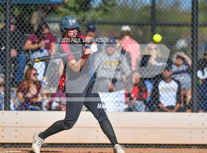 Thumbnail 1 in Chatfield vs. Grand Junction Central  (CHSAA 5A State - 1st Round) photogallery.