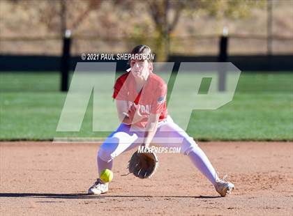 Thumbnail 3 in Chatfield vs. Grand Junction Central  (CHSAA 5A State - 1st Round) photogallery.