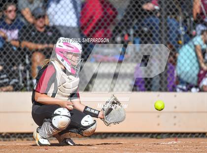 Thumbnail 2 in Chatfield vs. Grand Junction Central  (CHSAA 5A State - 1st Round) photogallery.