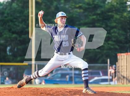 Thumbnail 3 in Hillcrest vs. Dorman (SCHSL 5A Upper-State) photogallery.
