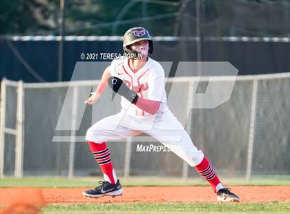 Thumbnail 1 in Hillcrest vs. Dorman (SCHSL 5A Upper-State) photogallery.
