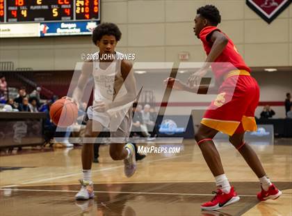 Thumbnail 3 in Bergen Catholic vs Hudson Catholic (Dennis Gregory Memorial Classic) photogallery.