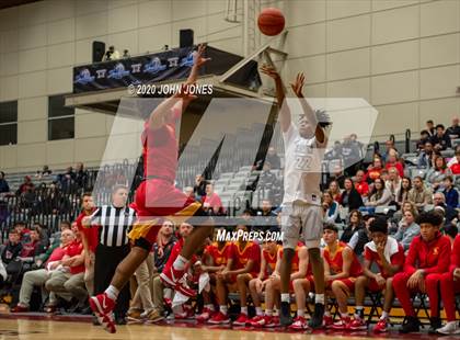 Thumbnail 1 in Bergen Catholic vs Hudson Catholic (Dennis Gregory Memorial Classic) photogallery.