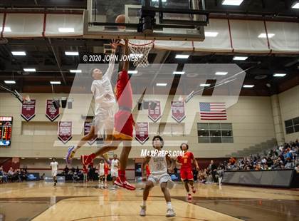 Thumbnail 3 in Bergen Catholic vs Hudson Catholic (Dennis Gregory Memorial Classic) photogallery.