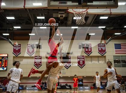 Thumbnail 2 in Bergen Catholic vs Hudson Catholic (Dennis Gregory Memorial Classic) photogallery.