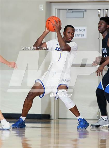 Thumbnail 1 in Westside vs. Fort Bend Elkins (McDonald's Texas Invitational) photogallery.