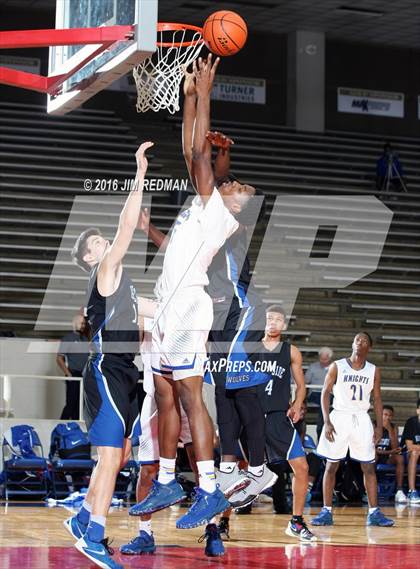 Thumbnail 1 in Westside vs. Fort Bend Elkins (McDonald's Texas Invitational) photogallery.