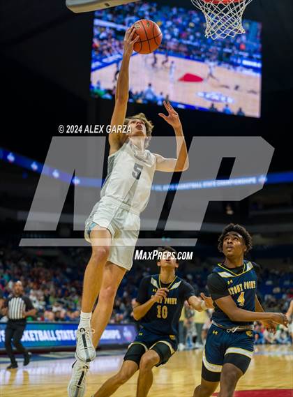 Thumbnail 2 in Plano East vs Stony Point (UIL 6A Basketball Final) photogallery.