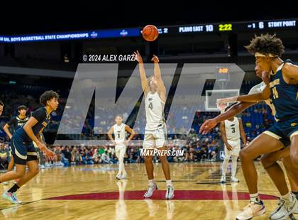 Thumbnail 1 in Plano East vs Stony Point (UIL 6A Basketball Final) photogallery.