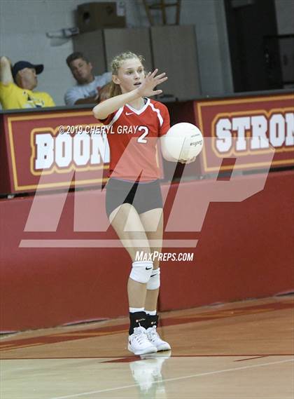 Thumbnail 2 in Sullivan Central @ Daniel Boone photogallery.