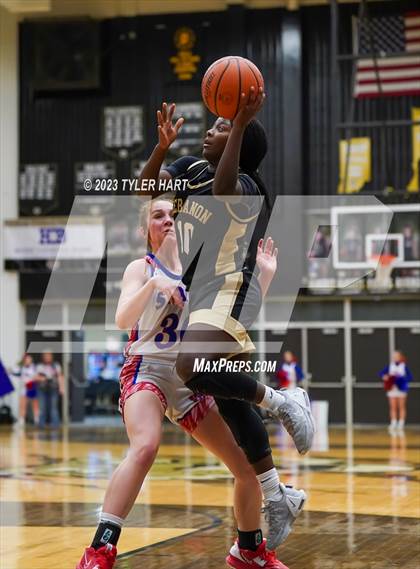 Thumbnail 2 in Lebanon vs. Western Boone (IHSAA 3A Sectional First Round) photogallery.