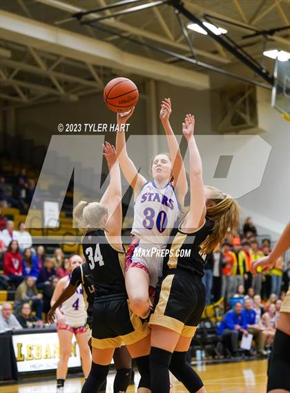 Thumbnail 2 in Lebanon vs. Western Boone (IHSAA 3A Sectional First Round) photogallery.
