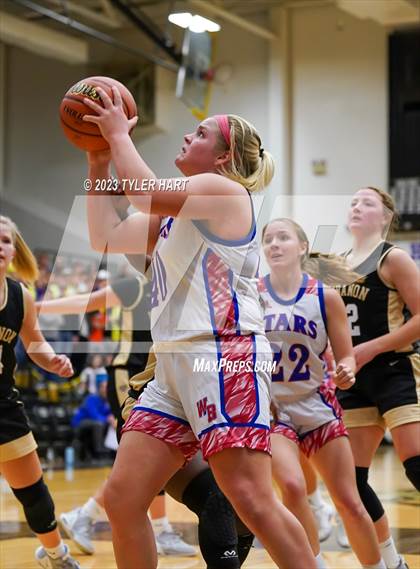 Thumbnail 2 in Lebanon vs. Western Boone (IHSAA 3A Sectional First Round) photogallery.