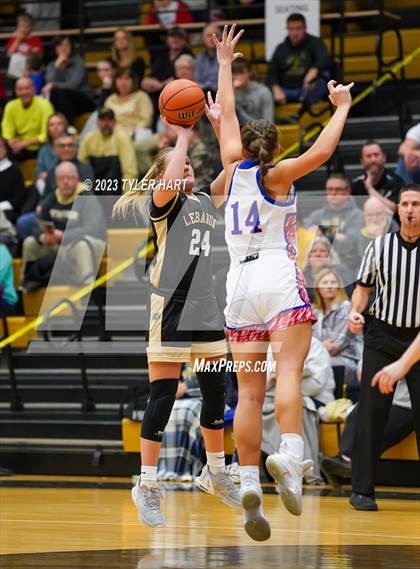 Thumbnail 2 in Lebanon vs. Western Boone (IHSAA 3A Sectional First Round) photogallery.