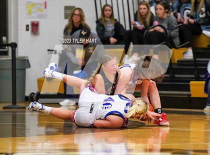Thumbnail 3 in Lebanon vs. Western Boone (IHSAA 3A Sectional First Round) photogallery.