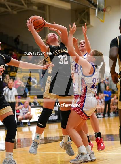 Thumbnail 1 in Lebanon vs. Western Boone (IHSAA 3A Sectional First Round) photogallery.